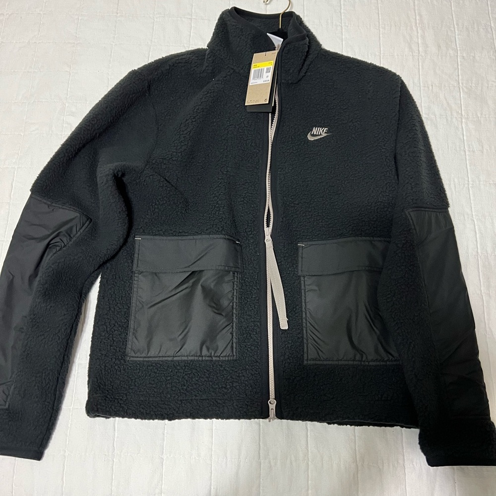 Nike men’s medium jacket